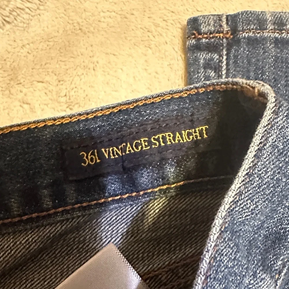 M2.   Men's Blue 361 vintage straight leg Denim Jeans 30 x 32